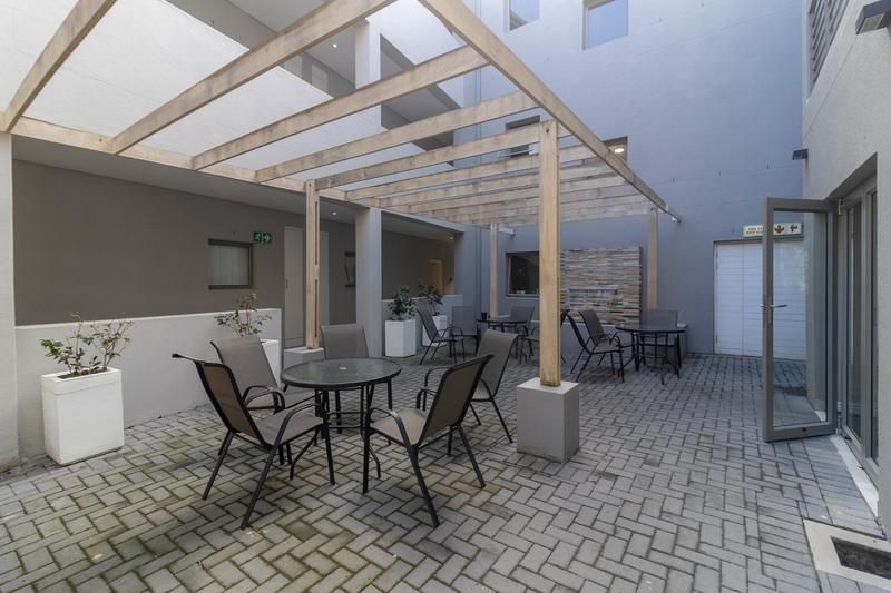 2 Bedroom Property for Sale in Ridgeworth Western Cape